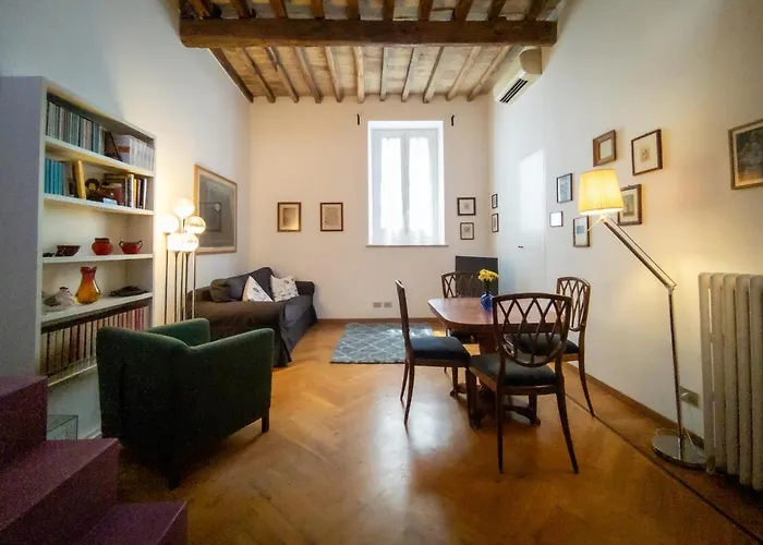 Raffaello Terrace - Near Piazza Navona